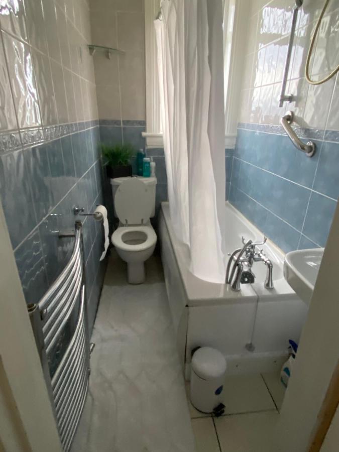 Beautiful Sea View 2 Bed Home ポート・グラスゴー エクステリア 写真